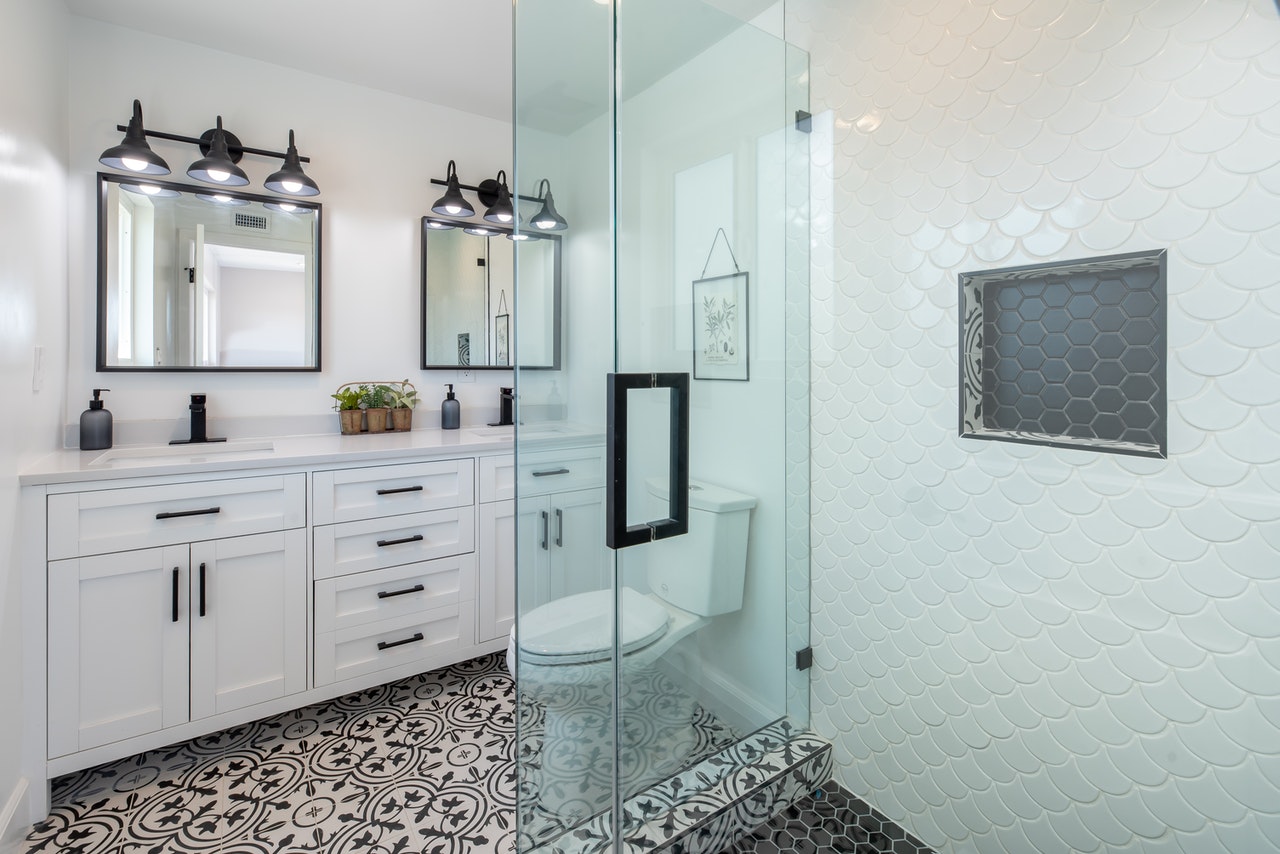 Factors to Consider When Picking Out Bathroom Tile